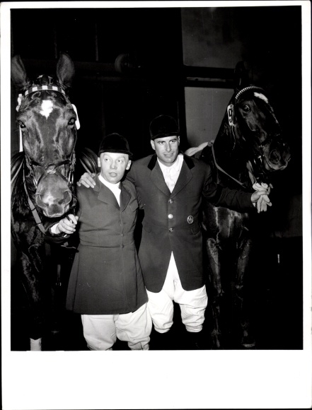 Foto Reitturnier, Springreiten, Siegerehrung