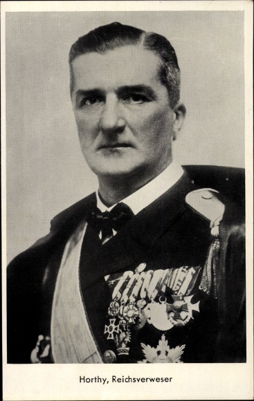 Ak Admiral Miklos von Horthy, Reichsverweser Ungarns, Portrait, Orden