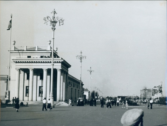 Foto Korea, Alter Großer Moskauer Holz-Saal
