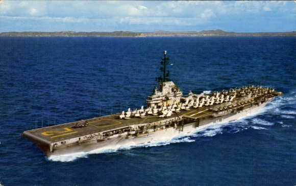 Ak Amerikanisches Kriegsschiff, Flugzeugträger USS Hornet, außerhalb des Hafens von San Diego