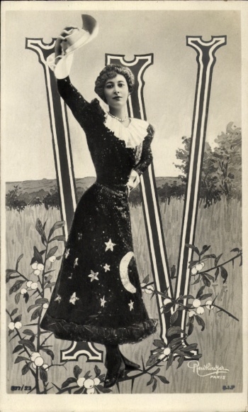 Buchstaben Ak Buchstabe W, junge Frau