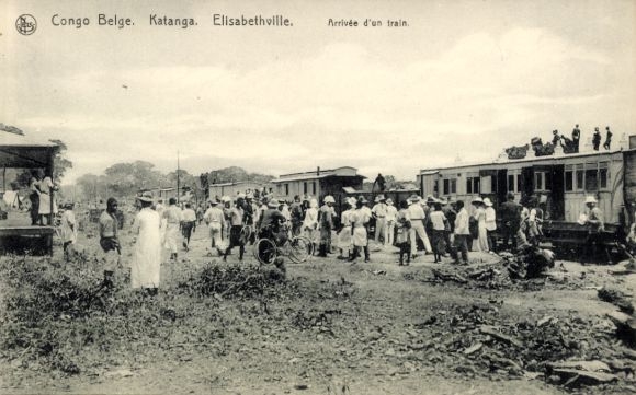 CPA Katanga Elisabethville RD Congo Zaïre, Arrivée d'un train