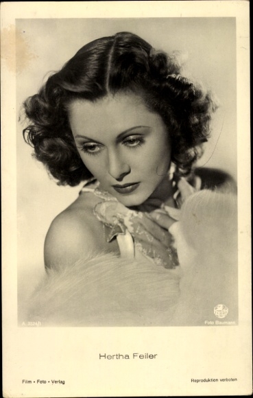 Ak Schauspielerin Hertha Feiler, Portrait
