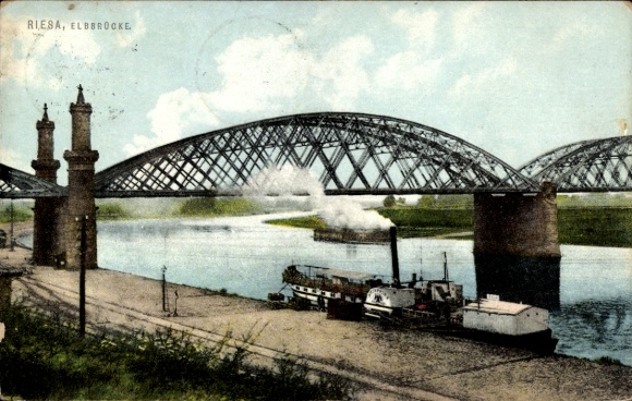 Ak Riesa, Ansicht der Elbbrücke, Dampfer Kronprinz an der Anlegestelle, Ottmar Zieher