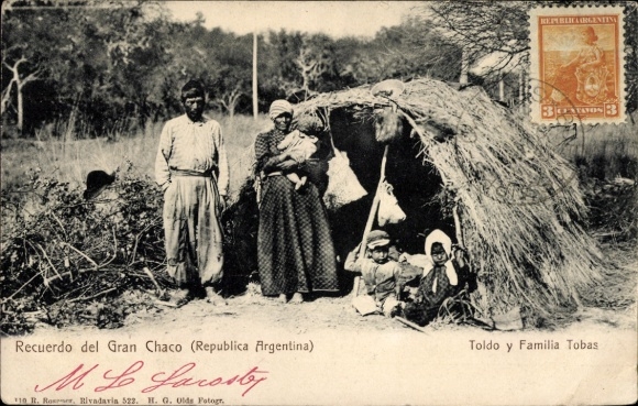 Ak Argentinien, Gran Chaco, Familie an Strohhütte