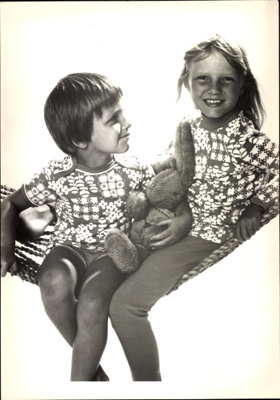 Foto Mode, Kinder-Schlafanzüge, Schiesser-Tausendsassa Kollektion: Frühjahr/Sommer 1977