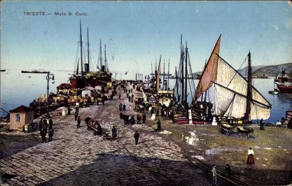 Ak Trieste Friuli, Mole S. Carlo, Schiffe