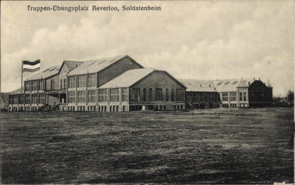Ak Beverloo Beverlo Beringen Flandern Limburg, Truppenübungsplatz, Soldatenheim