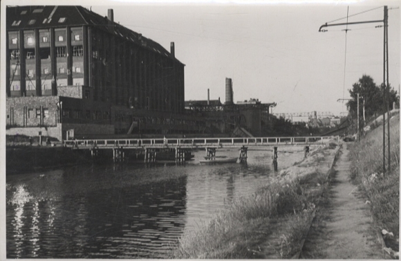 Original Foto Berlin Tempelhof, Lorenzweg, Notbrücke, um 1947