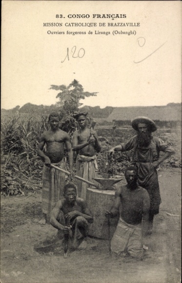 CPA Brazzaville, Congo français, Mission, Ouvriers forgerons de Liranga