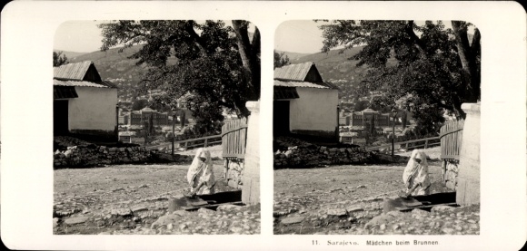 Stereo Foto Sarajevo Bosnien Herzegowina, Mädchen beim Brunnen