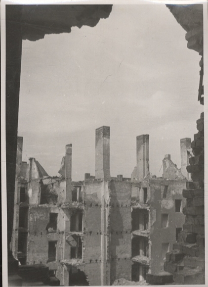 Original Foto Berlin Prenzlauer Berg, Häuserruinen in der Wehlauer Straße, um 1945/46