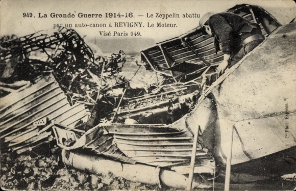 CPA Grande Guerre 1914-1916, Le Zeppelin abattu par un auto-canon à Revigny