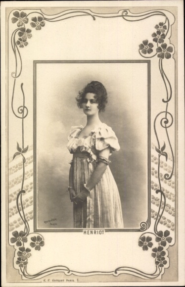 Passepartout Ak Henriot, Frau-Porträt, Blumen