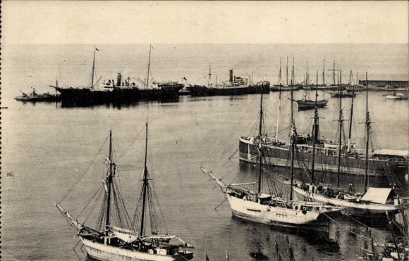 Ak Alicante Valencia Spanien, Blick auf den Hafen, viele Segelschiffe und Dampfer,  Aufnahme