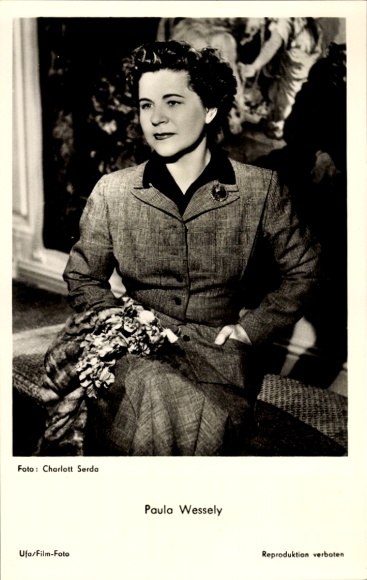 Ak Schauspielerin Paula Wessely, Portrait