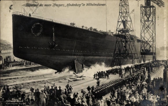 Künstler Ak Schwormstädt, Wilhelmshaven, Stapellauf des Kreuzers SMS Hindenburg, Kaiserliche Marine