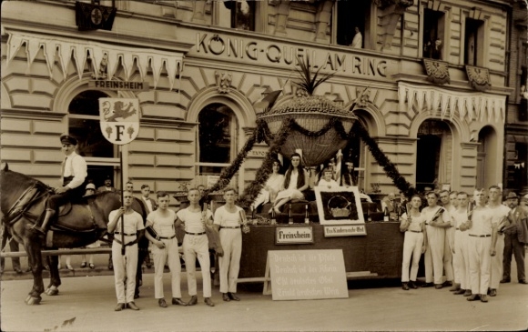 Foto Ak Turnfest, Festwagen Turnverein Freinsheim an der Weinstraße Pfalz, König-Quell am Ring, Köln