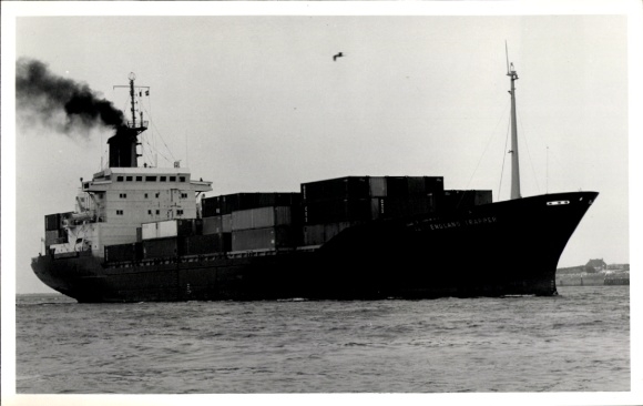 Foto Frachtschiff England ???