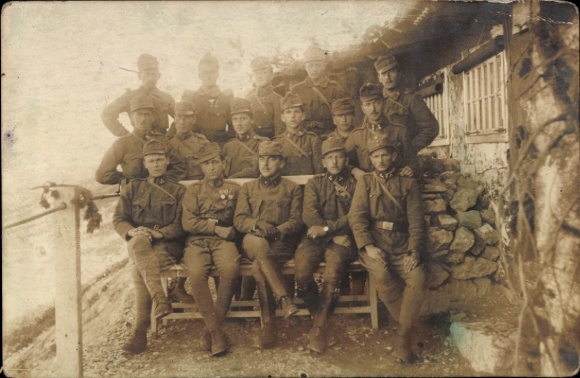 Foto Ak Kuk Soldaten, Gruppenbild