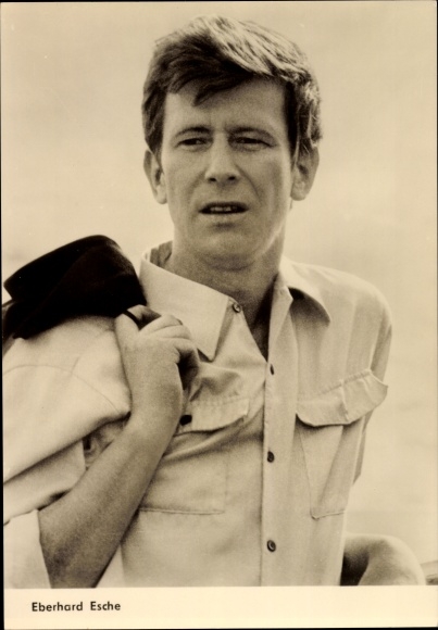 Ak Schauspieler Eberhard Esche, Portrait, DEFA Film, Mord am Montag
