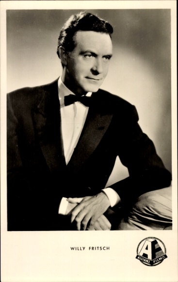 Ak Schauspieler Willy Fritsch, Portrait