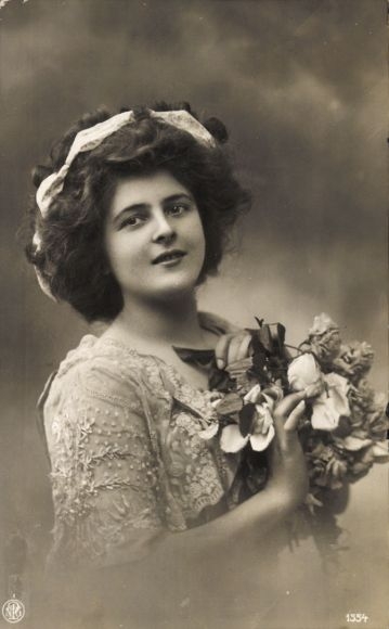 Ak Junge Frau, Portrait