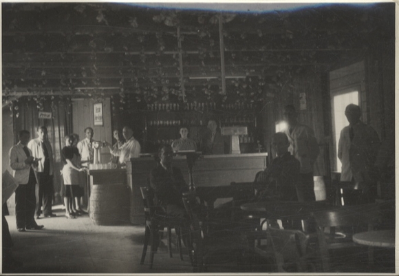 Original Foto Berlin Treptow, Gaststätte im Vergnügungspark, um 1947