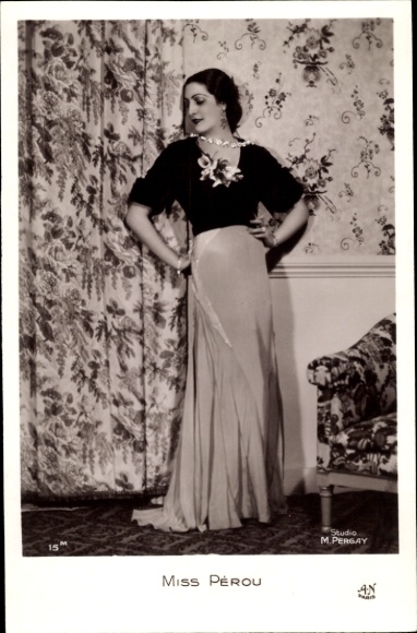 Ak Miss Perou, Porträt