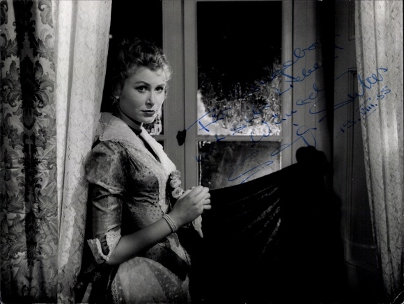 Foto Schauspielerin Sonja Sutter, Portrait, Autogramm