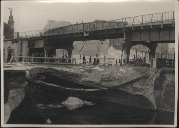 Original Foto Berlin Kreuzberg, Bauarbeiten an der Belle-Alliance-Brücke, um 1945/46