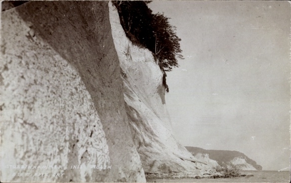 Foto Ak Insel Rügen, Küste, Kreidefelsen, Fotograf Max Dreblow