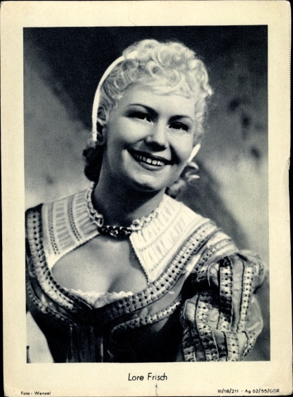 Ak Schauspielerin Lore Frisch, Portrait