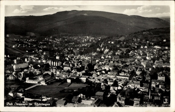 Ak Ilmenau Thüringen, Gesamtansicht der Stadt, Fliegeraufnahme