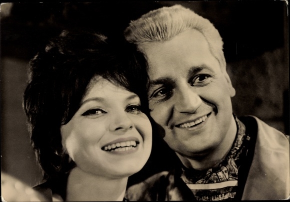 Ak Schauspieler Horst Drinda und Helga Piur, Der Dieb von San Marengo, Portrait