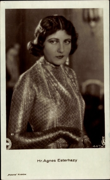 Ak Schauspielerin Hr. Agnes Esterhazy, Portrait