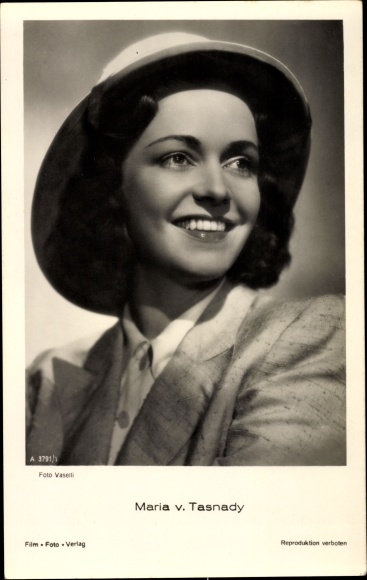Ak Schauspielerin Maria von Tasnady, Portrait