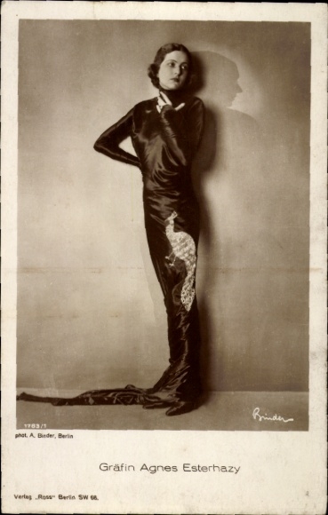 Ak Schauspielerin Gräfin Agnes Esterhazy, Portrait