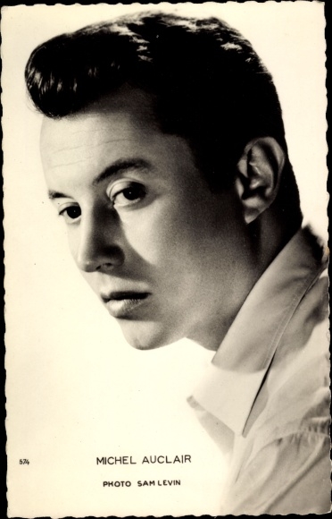 Ak Schauspieler Michel Auclair, Portrait, Les Carbones Korès Carboplane 574