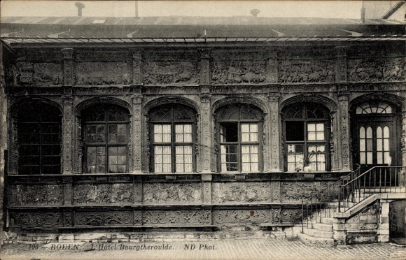 Ak Bourgtheroulde Eure, Hotel   Fassade, Fenster, Treppe