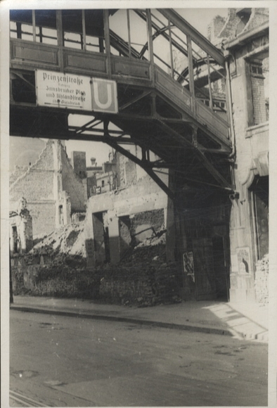 Original Foto Berlin Kreuzberg, U-Bahnhof Prinzenstraße, um 1947