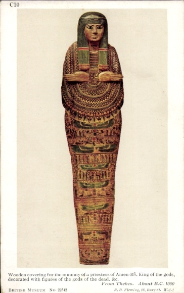 Ak Theben Ägypten, British Museum No. 22542, wooden covering, mummy of a priestess of Amen Ra