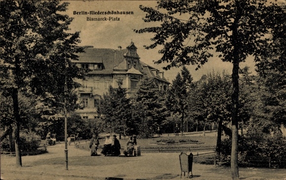 Ak Berlin Pankow Niederschönhausen, Bismarckplatz