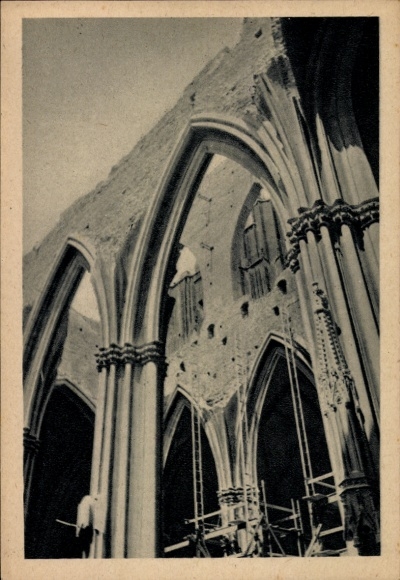 Ak Wien 1 Innere Stadt, Ruinen des Stephansdoms, Zerstörung, Aufnahme Zillich