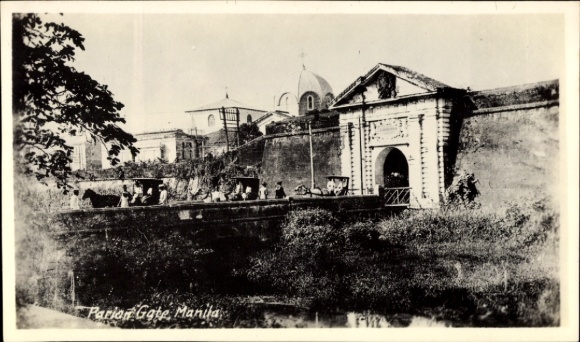 Ak Manila Philippinen, Parion Gate,   Brücke, Menschen, Karren