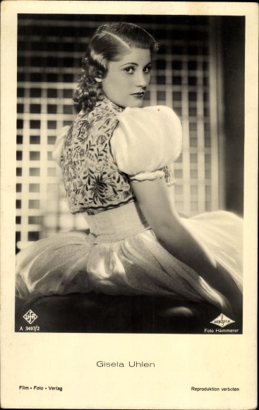 Ak Schauspielerin Gisela Uhlen, Portrait
