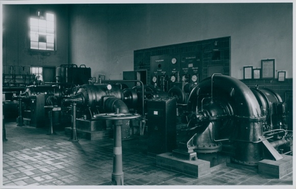 Foto Bert Sass, Berlin Charlottenburg, Gasanstalt, Gasturbinen, Ferngaszähler