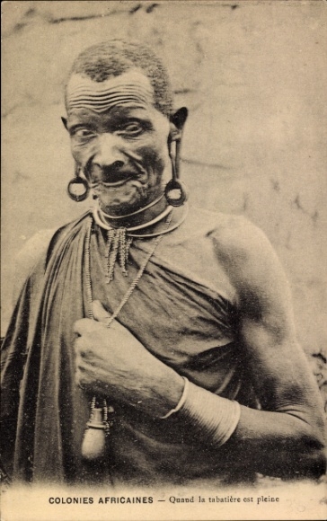 Ak Missions des PP du Saint Esprit, Afrikaner mit großen Ohrlöchern