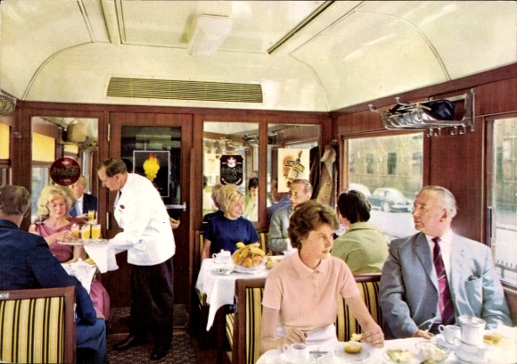 Ak Speisewagen, Deutsche Eisenbahn, Kellner, Innenansicht