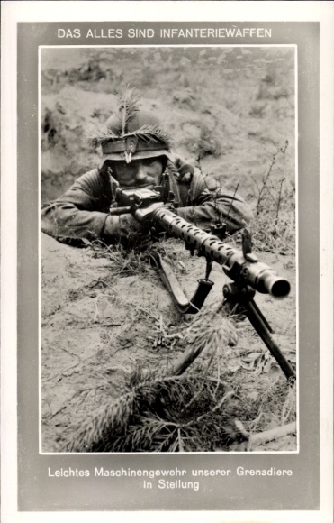 Ak Wehrmacht, Das alles sind Infanteriewaffen, Grenadier, Leichtes Maschinengewehr MG-13 in Stellung